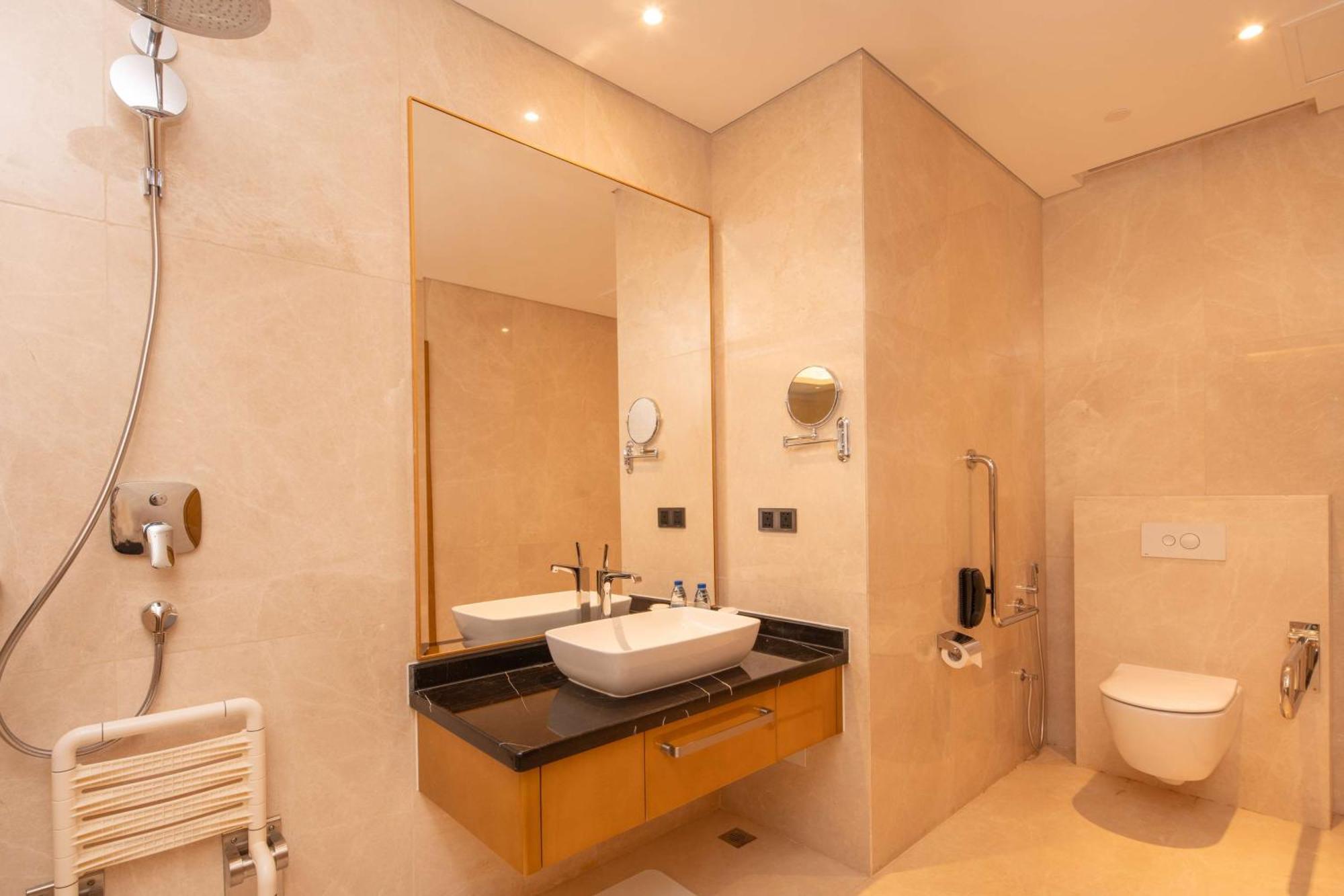 Hilton Brazzaville Les Tours Jumelles Hotel & Residences エクステリア 写真