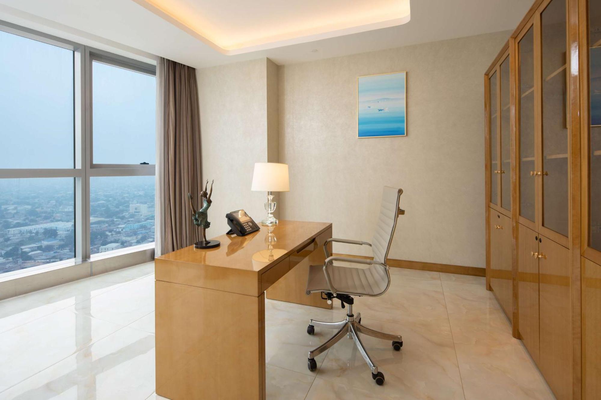 Hilton Brazzaville Les Tours Jumelles Hotel & Residences エクステリア 写真